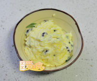 原麦山丘蔓越莓奶酪包