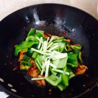 甜酱爆炒肉