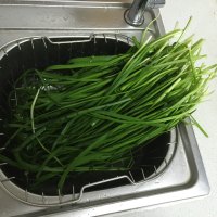 飞碟韭菜鸡蛋盒子