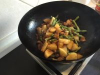 土豆炖豆角