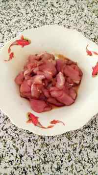 青豆角炒肉片