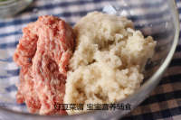 香煎莲藕肉饼