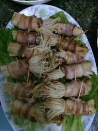 培根金针菇卷