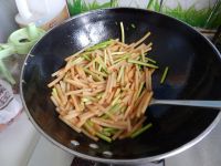 蒜苔鸡蛋炒年糕