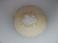 奶香冰淇淋