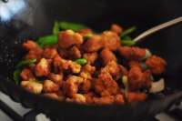 菠萝咕咾肉