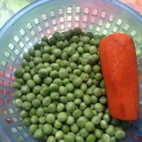 豌豆炒胡萝卜