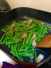 腩肉炒豆角