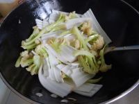 花菜炒芋头粉