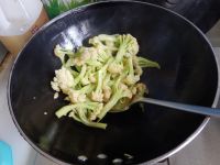 花菜炒芋头粉
