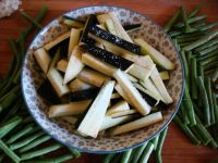 肉末炒茄子豇豆＃新鲜