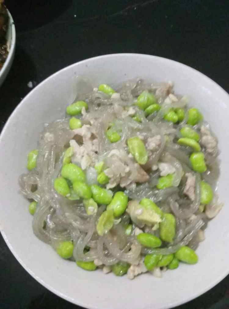 毛豆肉丝炒红薯粉