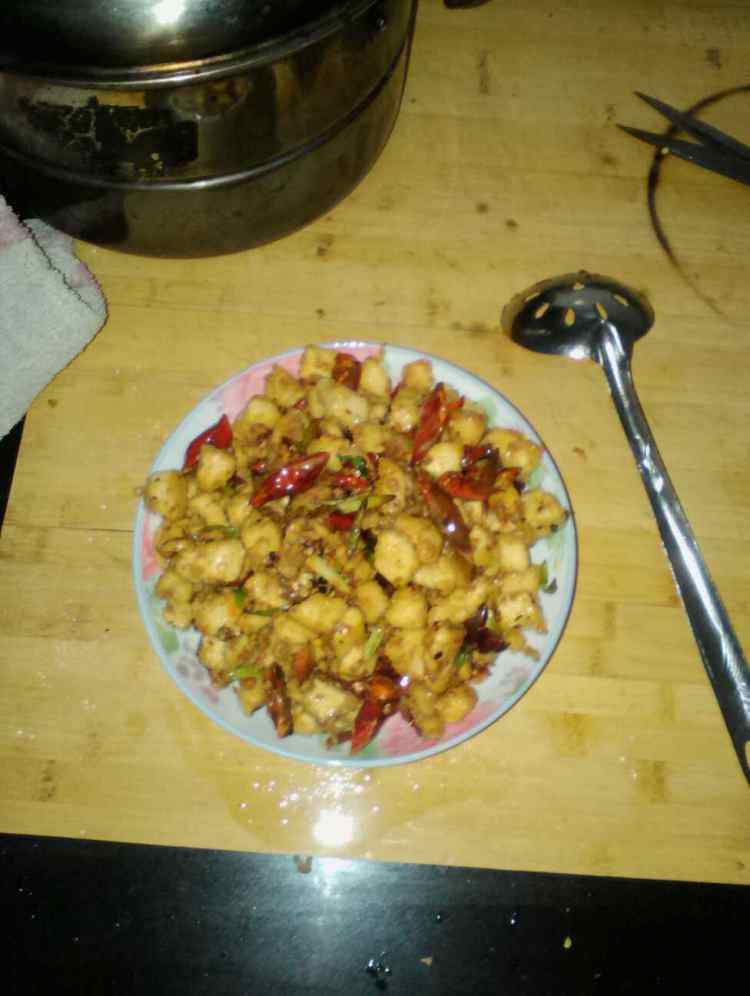 麻辣鸡丁
