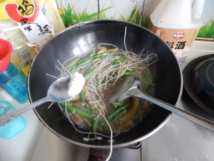 茄子豆角烧粉条