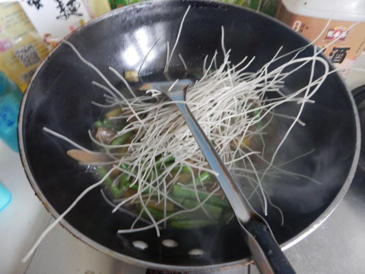 茄子豆角烧粉条