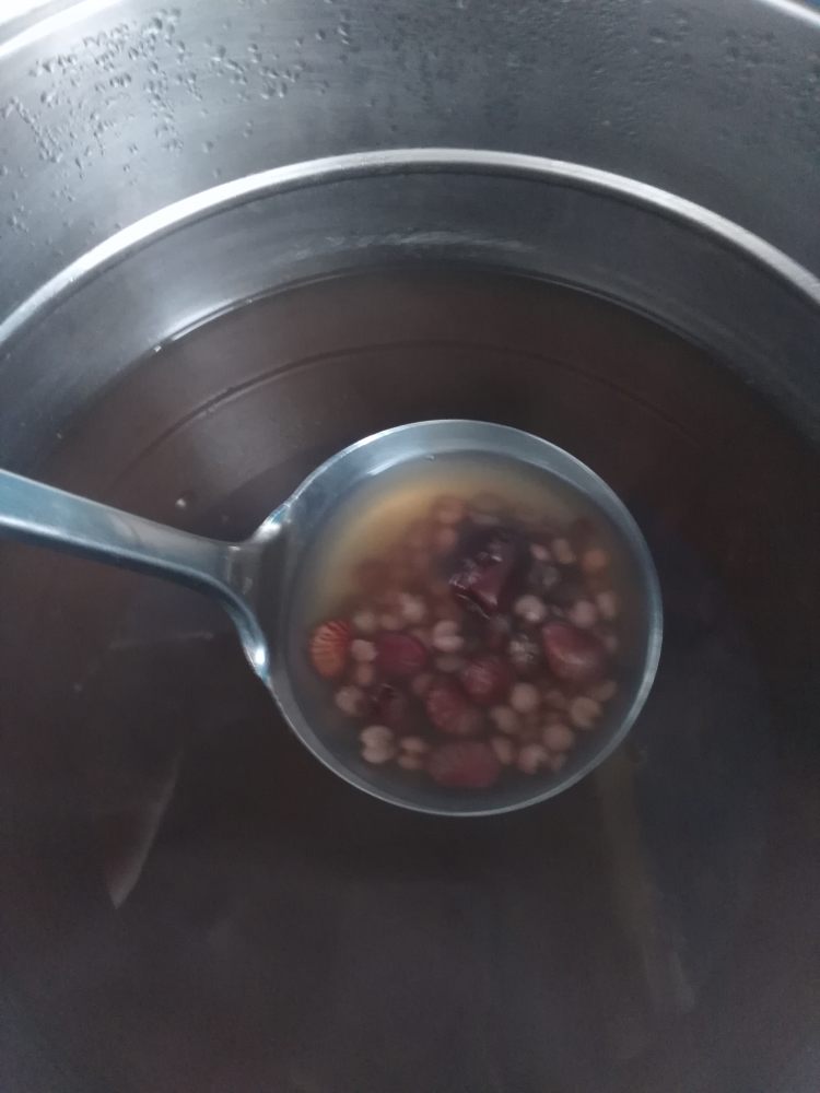 红豆薏米汤