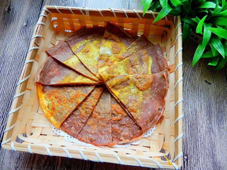 黑麦面粉饭菜鸡蛋煎饼