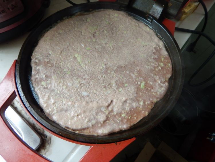 黑麦面粉饭菜鸡蛋煎饼