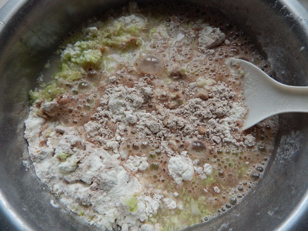 黑麦面粉饭菜鸡蛋煎饼