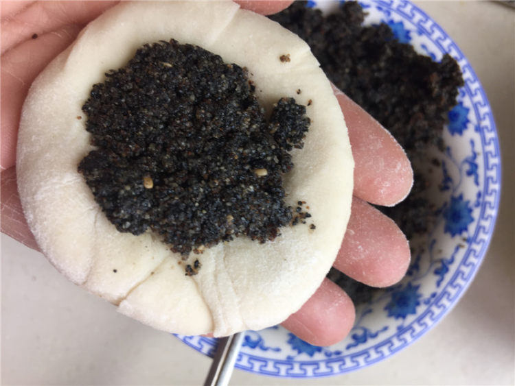 红糖黑芝麻小饼#新鲜