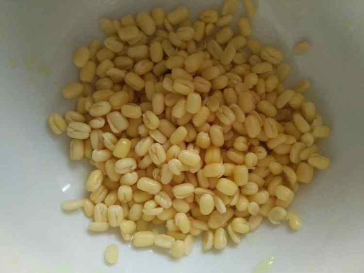 青汁绿豆糕