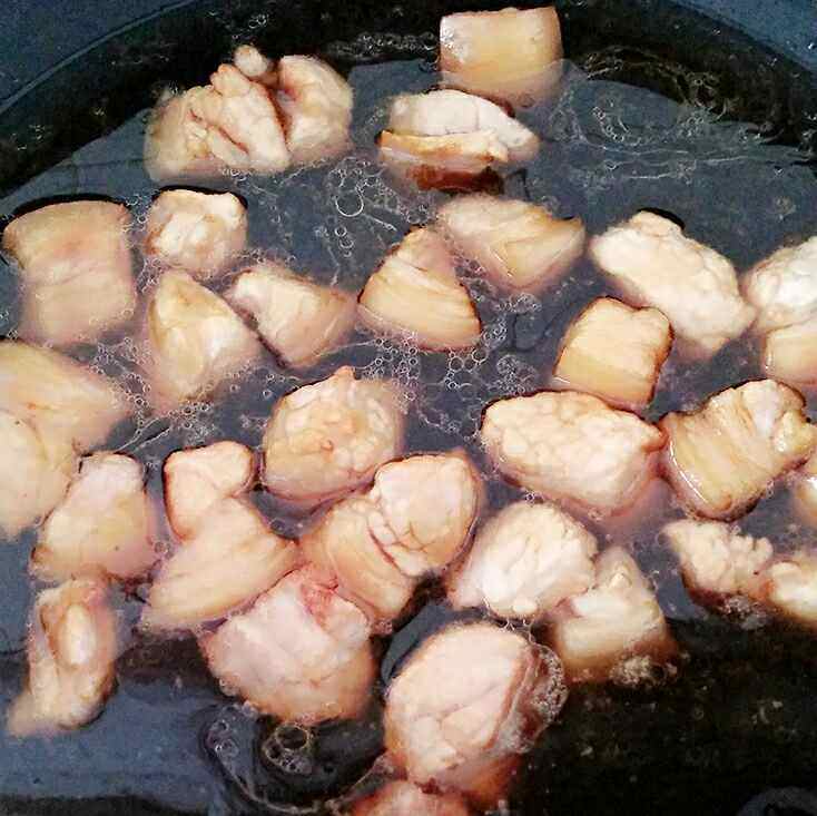 红烧肉炖土豆