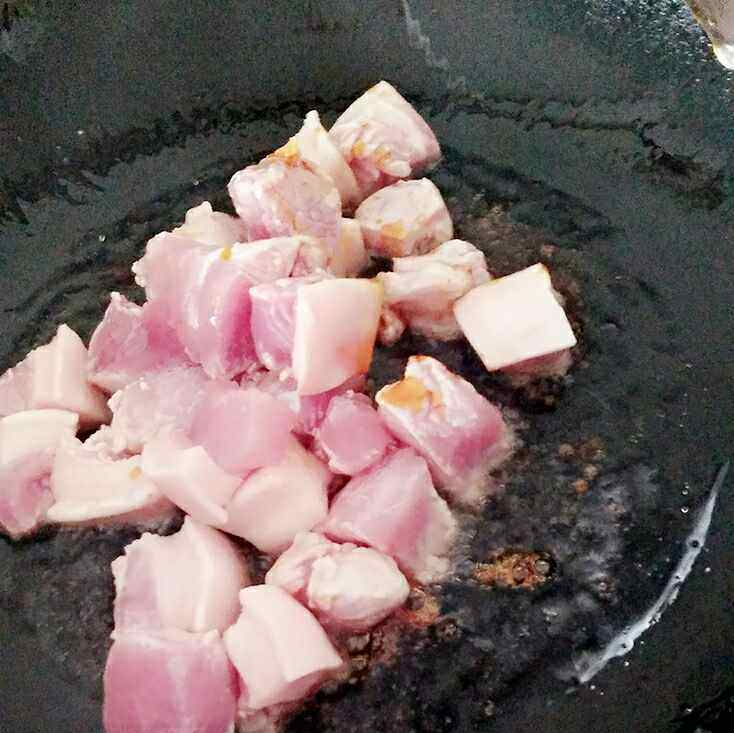 红烧肉炖土豆