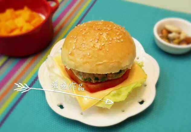 鲜虾肉排芝士汉堡