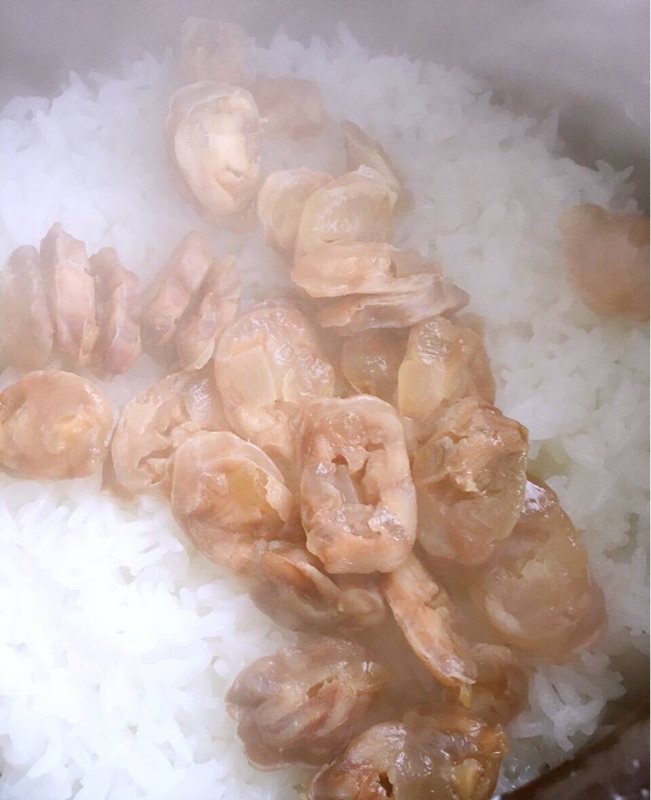 腊肠煲仔饭
