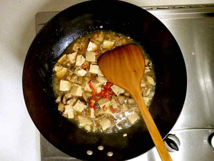 香菇肉末炖豆腐