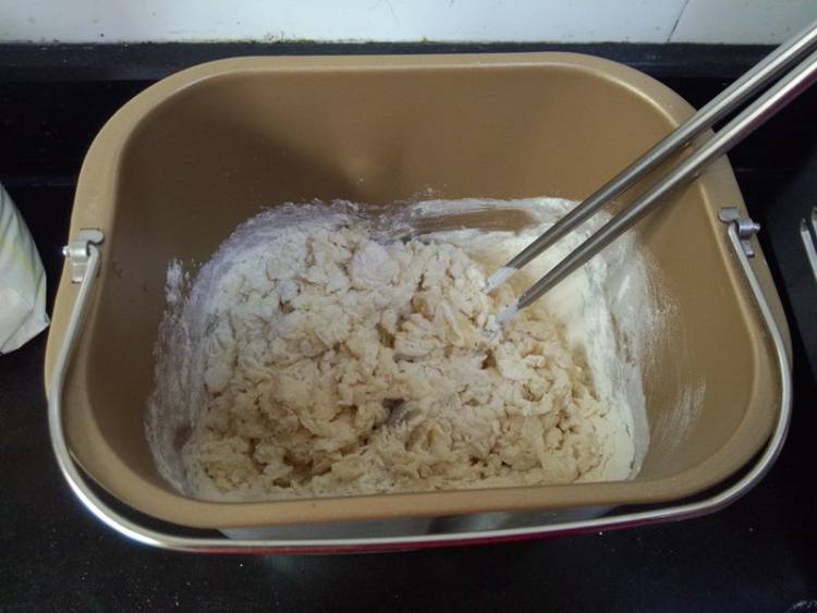 椰味绿葡萄干小餐包