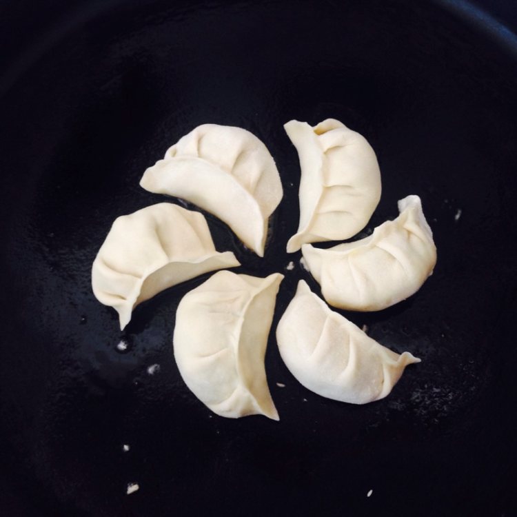 角瓜生煎包
