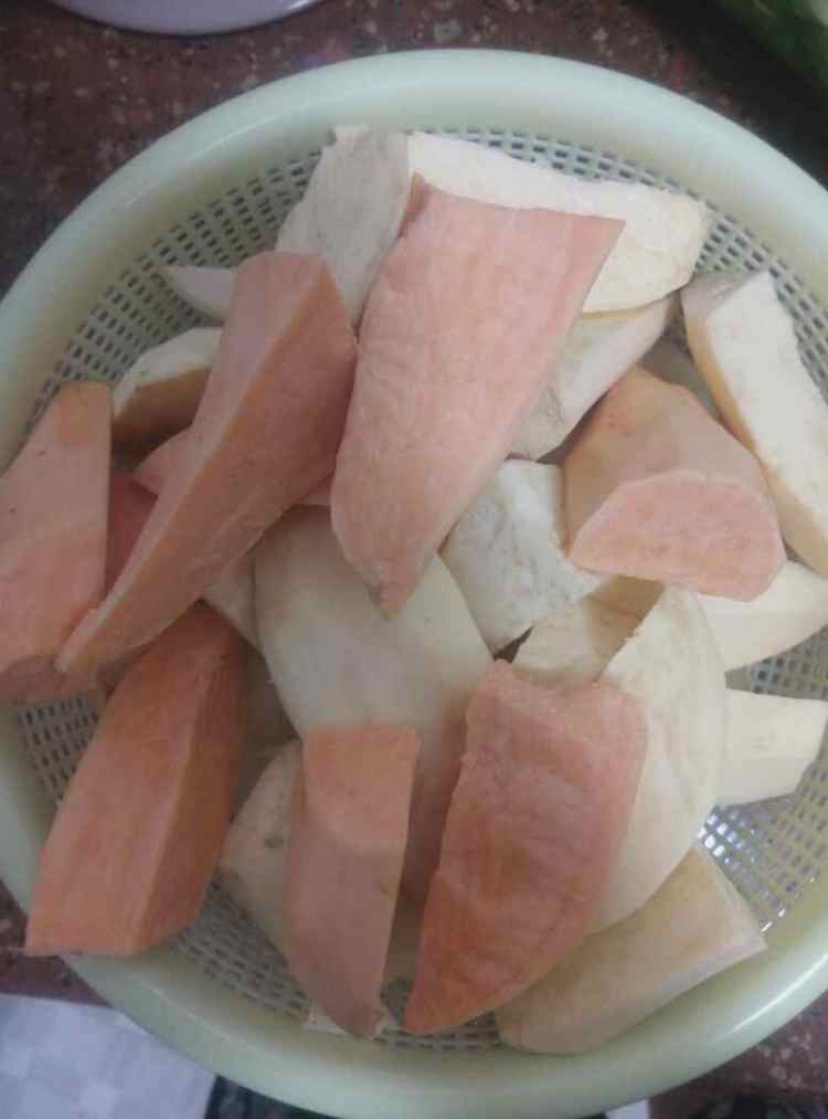 返沙三色地瓜