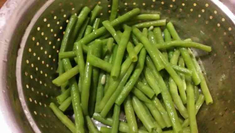 蒜粒豇豆