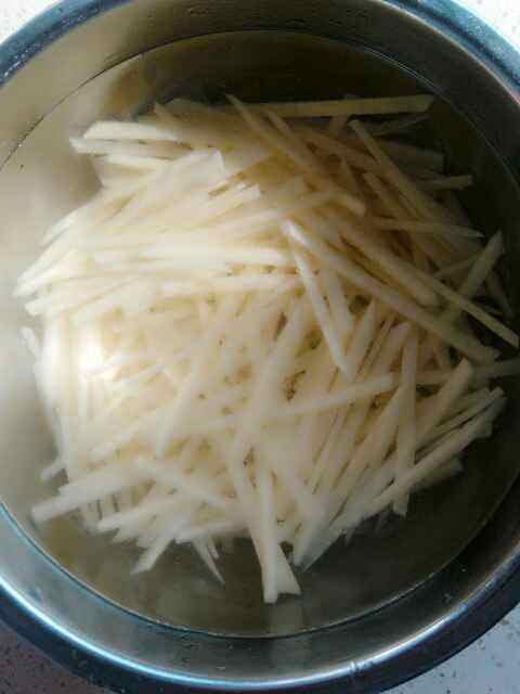 肉末土豆丝