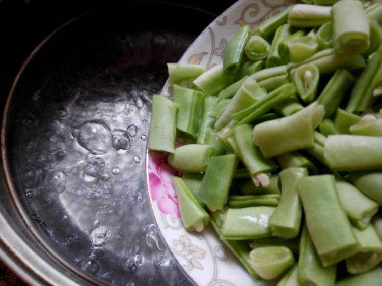 照烧鸡腿饭