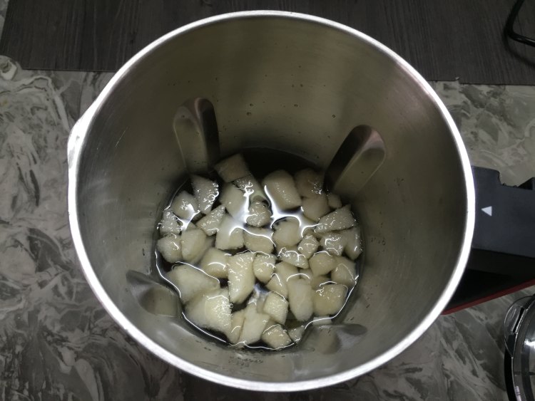 百合雪梨红豆浆