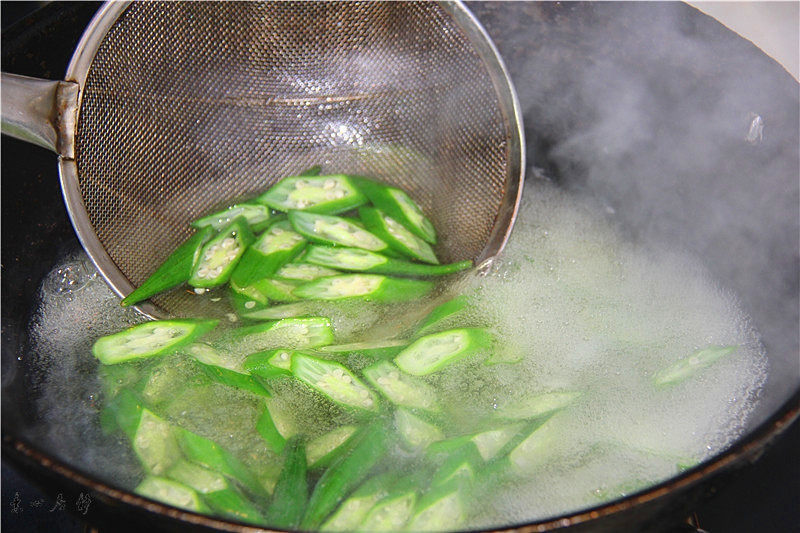 凉菜酱香秋葵