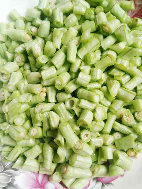 腊肠炒豆角