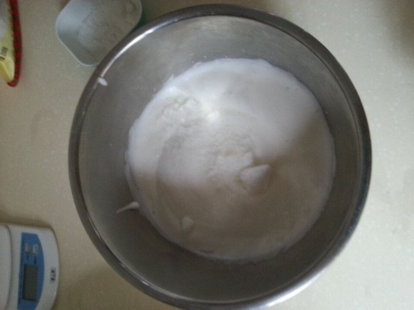 香蕉蔓越莓戚风