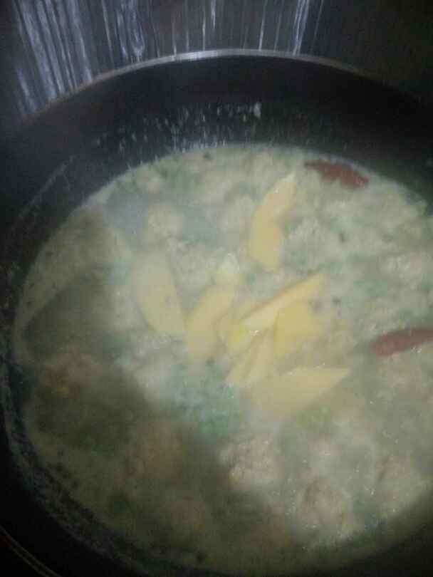 猪肉丸子