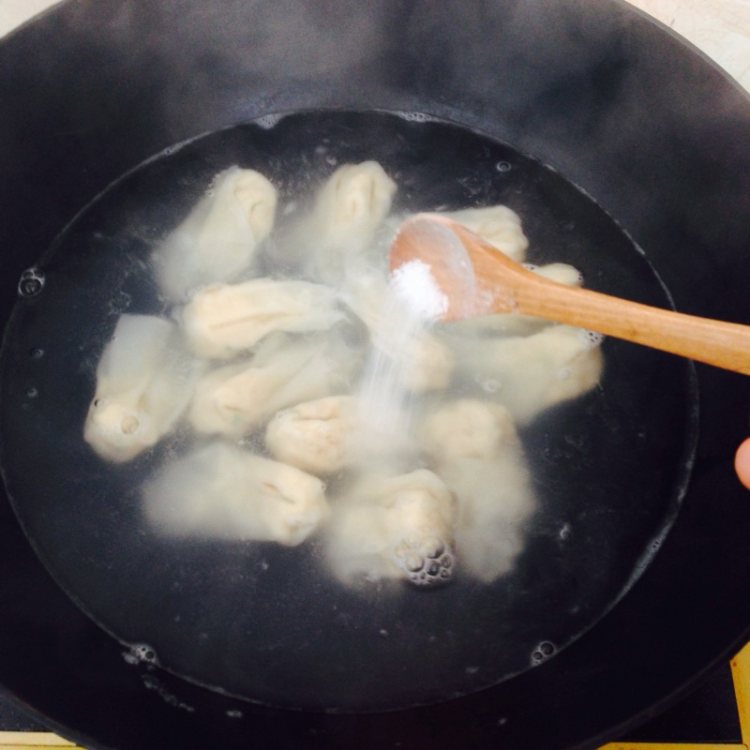 鸡肉小馄饨