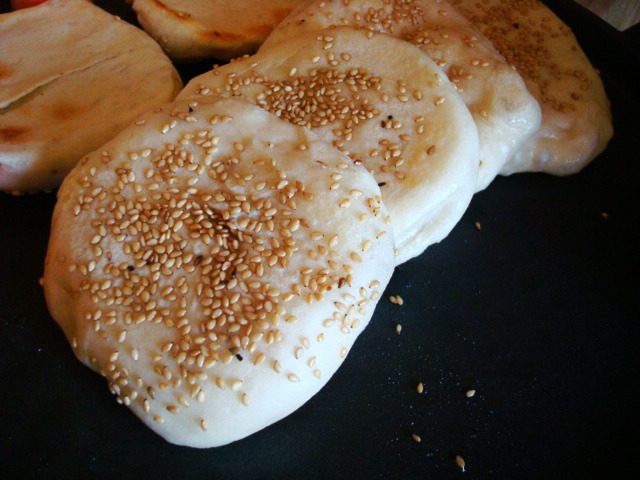 椒盐芝麻饼