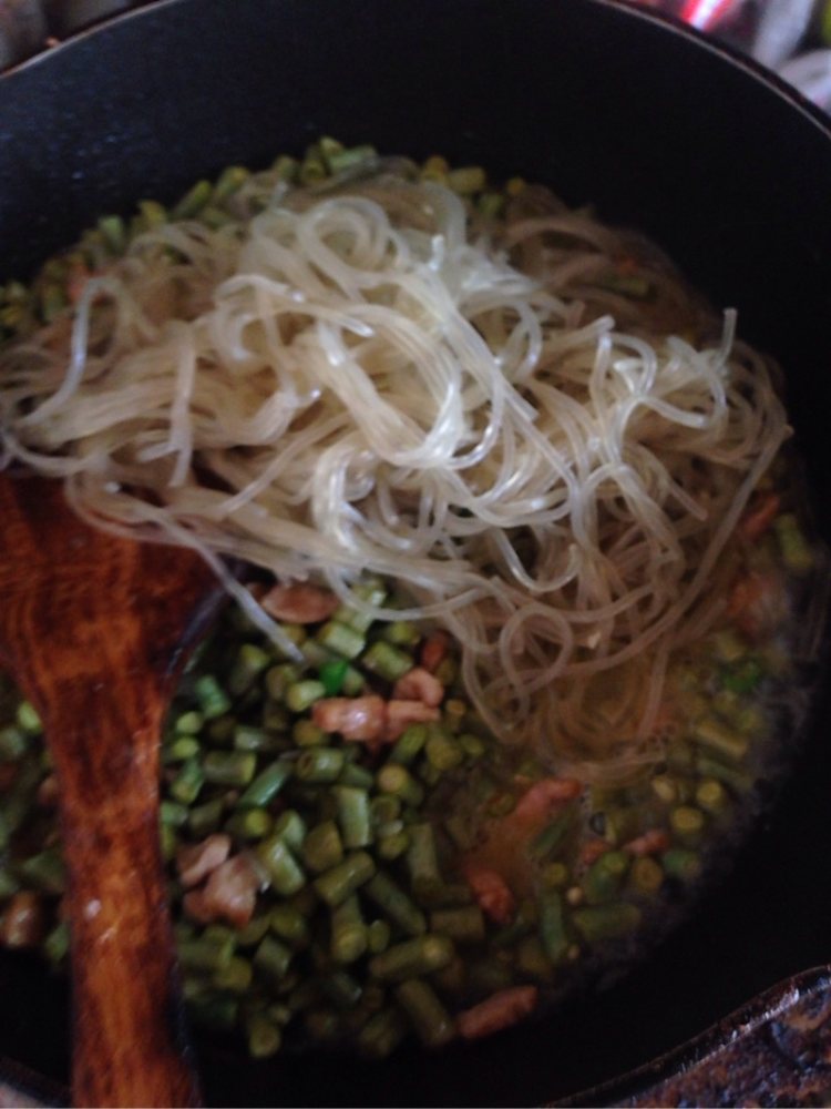 酸豆角炒粉条