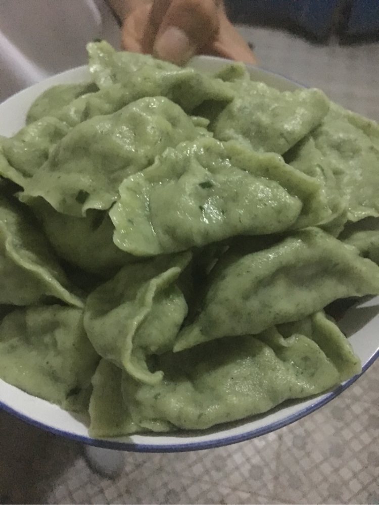 菠菜皮饺子