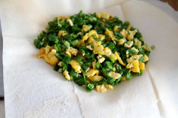 煎饼韭菜盒子