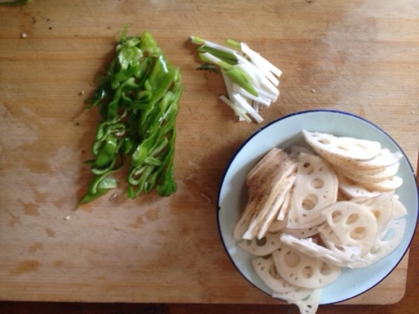 青椒藕片