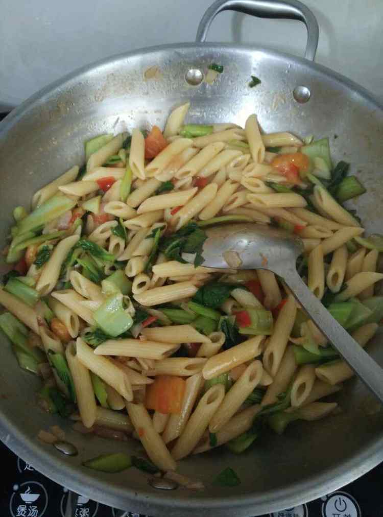 素炒通心粉