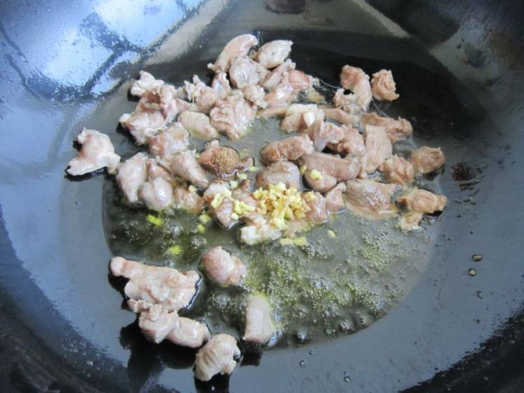 四季豆羊肉蒸面