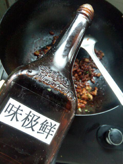 茄丁肉末炸酱面